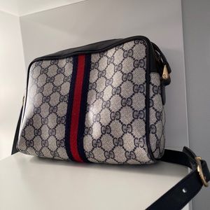 Gucci Vintage Crossbody Handbag